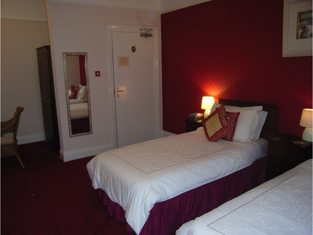 Executive Double Single Occupancy- Room only The Rosscourt-Adults Only