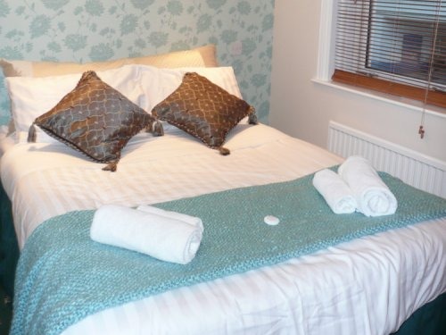 Double-Ensuite-Small Double Room w/o bf - Small Dbl - 3 night weekend Mini-break The Ashleigh - Dog Friendly